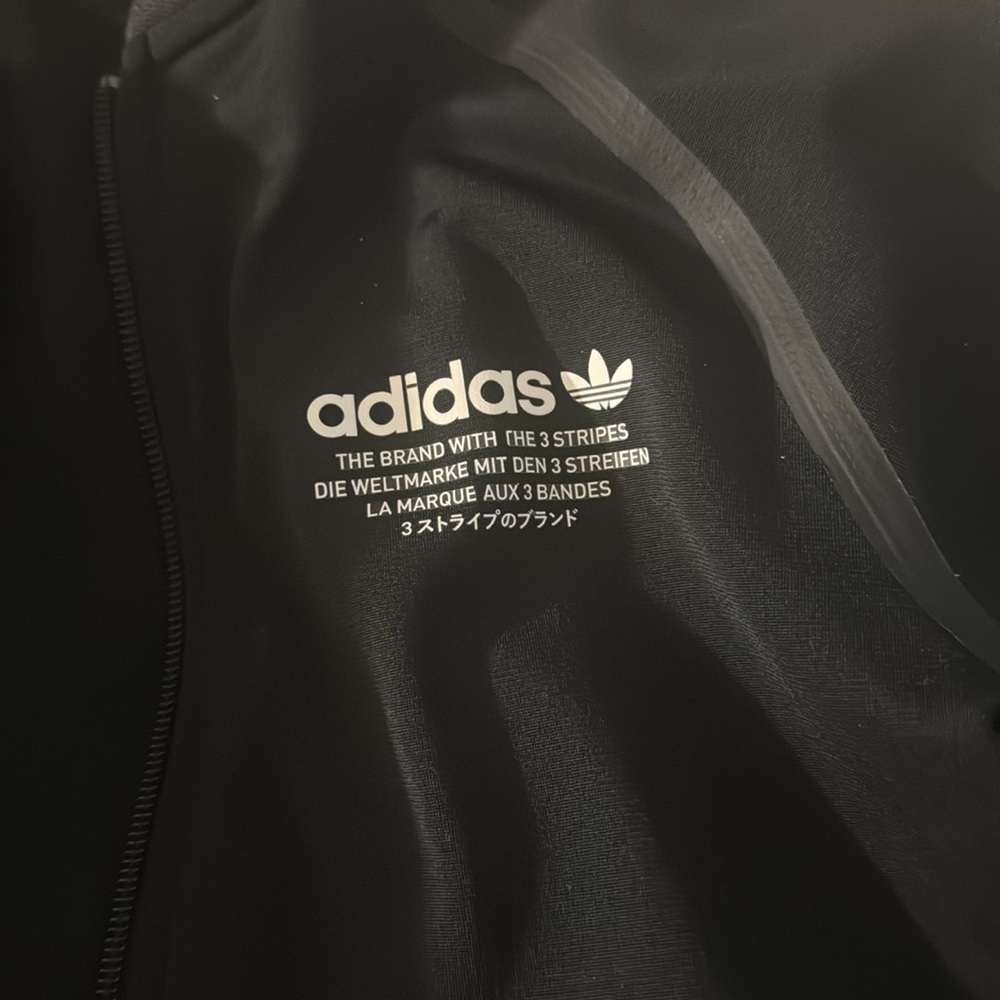 Adidas jacket. - Picture 3 of 4